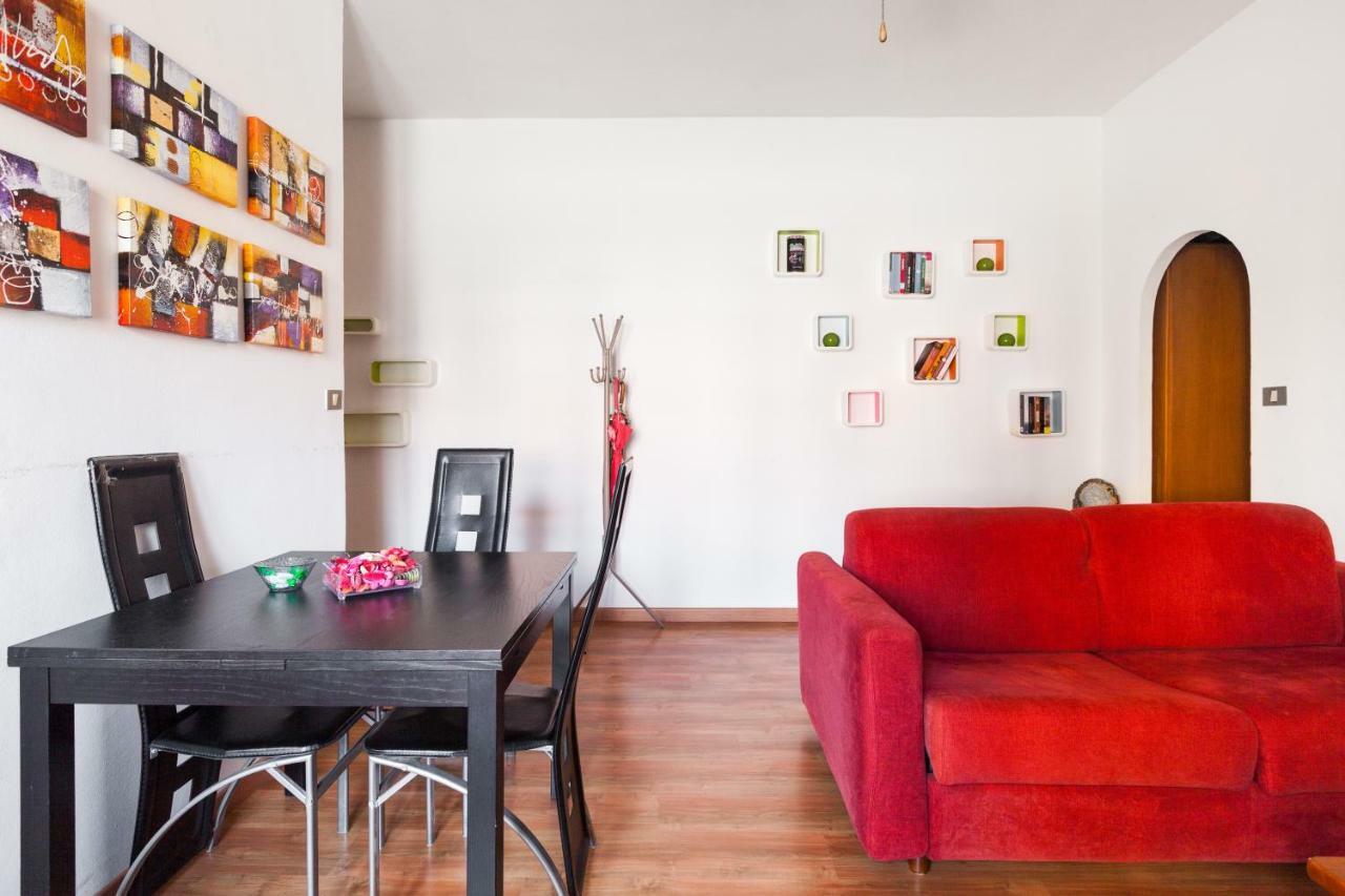 Milano Apartment Ana ภายนอก รูปภาพ