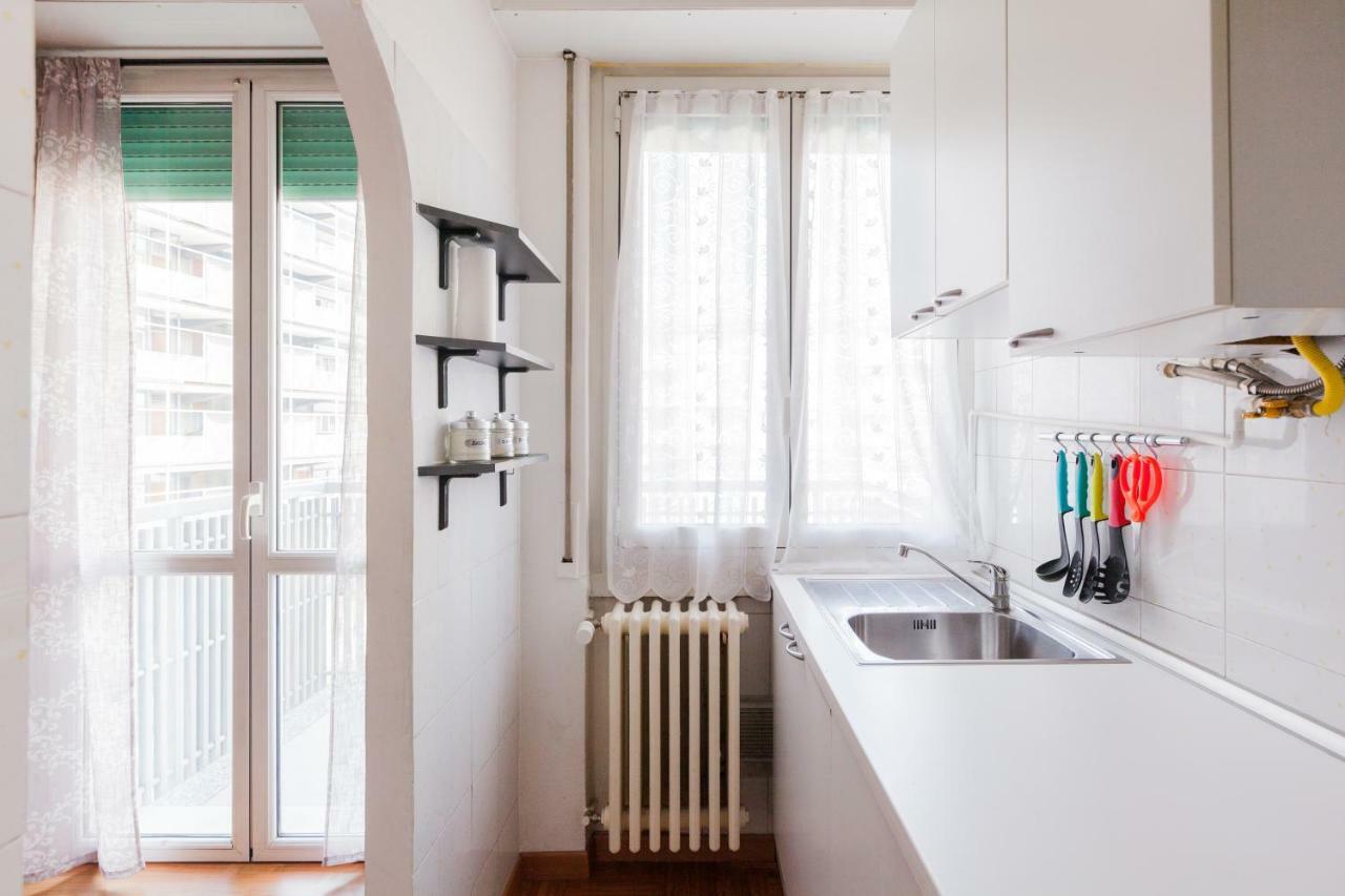 Milano Apartment Ana ภายนอก รูปภาพ